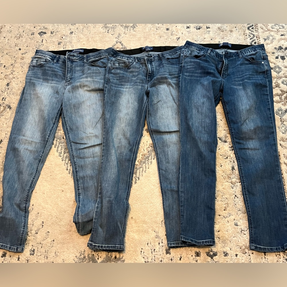 Lot of 3 democracy jeans women’s size 12